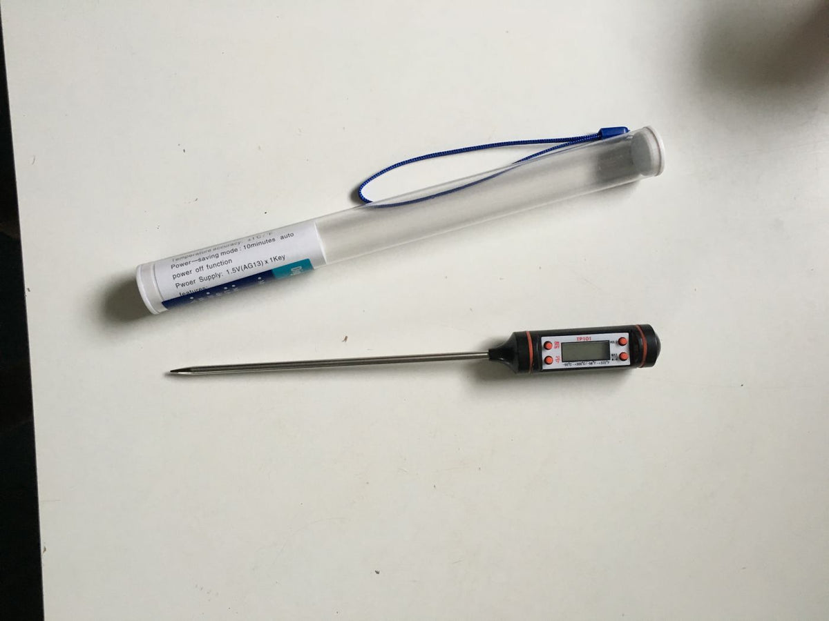 Grill- eller Jordtermometer med hylster - Digital